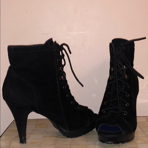 Peep Toe Lace Up Booties Size 7.5 - Picture 2 of 5